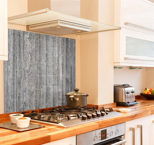 Aged-wood diy kitchen glass splashback