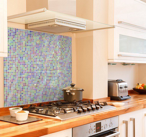 Polka-dots diy kitchen glass splashback